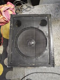 2X bedna 250w dělaná středobas - 1