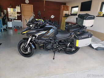 QJ Motor SRT 900 S