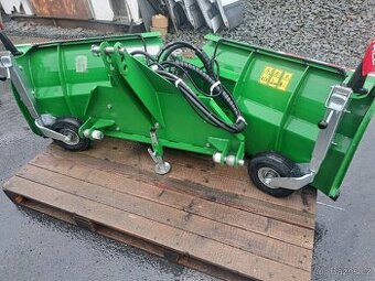 Čelní šípová radlice Agrometall SR-M 2000.