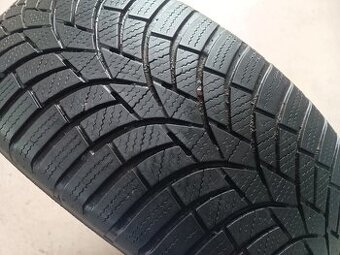 205/55 R17 TOYO (3422)