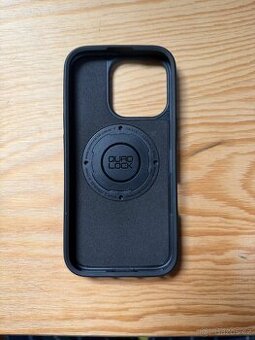 QuadLock Magcase iPhone 16Pro dvakrát použitý