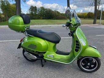 Vespa GTS 300 ie