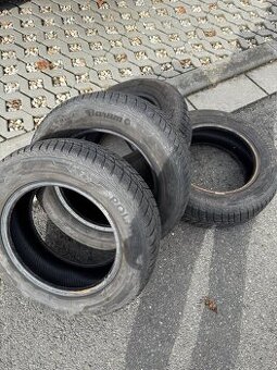 Sada zimních pneumatik Barum Polaris 5. 195/65 R15