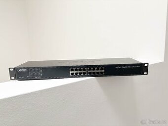 Prodám gigabitový ethernetový switch Planet GSW-1601