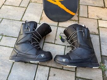 Boty na snowboard gravity velikost 44