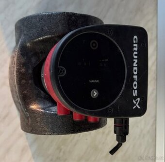Oběhové čerpadlo Grundfos MAGNA1 40-40F 220 230V