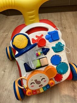 Dětské chodítko 2v1