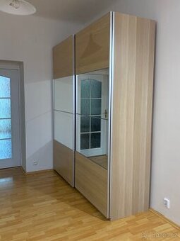 Ikea pojízdné posuvné dveře PAX ILSENG