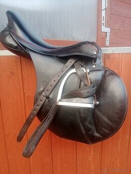 PRODÁM SKOKOVÉ SEDLO JAN HAUZR BERAL SPRINGY