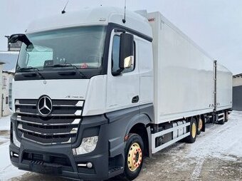 Mercedes-Benz Actros 2548 - 6x2 - Průjezdná souprava-skříň