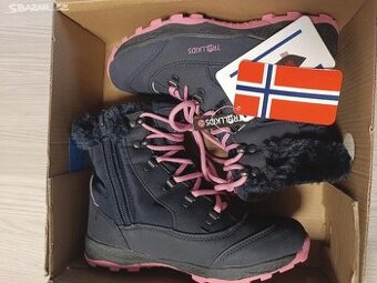 Nové zimní boty Trollkids s membránou vel. 33 a 39