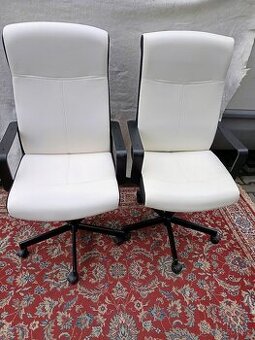 Kancelářská židle otočná ,bílá koženka