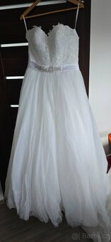 Svatební šaty vel.36