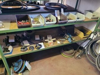 Díly na kombajny Fortschritt E512