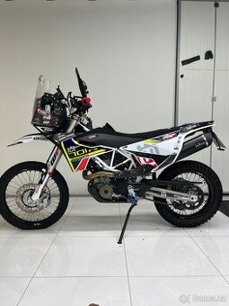 Husqvarna 701 enduro expediční cestovní