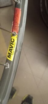 Zapletená kola Shimano Tricolor Mavic