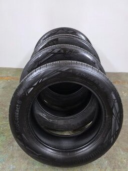 235/55 R18 letni pneu Continental