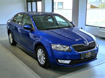 Škoda Octavia 3 1.2TSI 63KW Ambition Výhřev Park. senzory