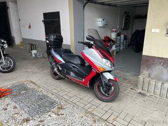 Yamaha t max 500