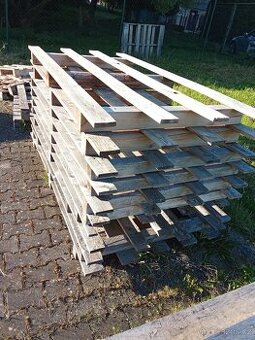 Nabízím dřevěné palety 201x101cm
