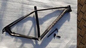 Nový pěkný rám Maxbike M709 - 1