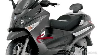 koupím plasty na piaggio x evo