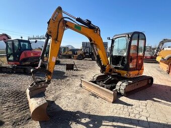 JCB 8055