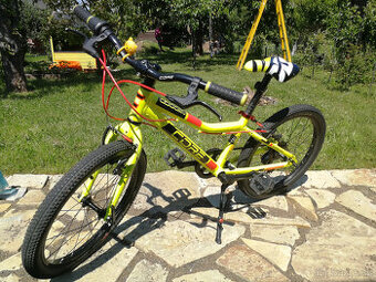 CORE NIPPER 20" SUPERLIGHT žlutý