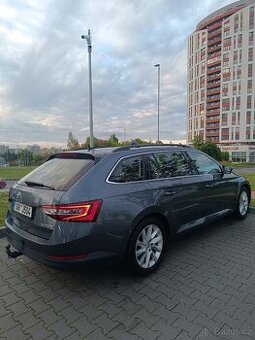 Škoda Superb 3