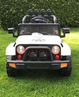 Dětské elektrické autíčko 4x4