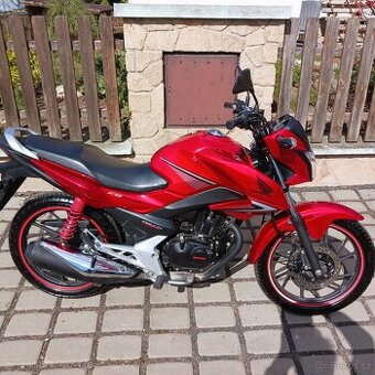 Honda CB 125 F - 1