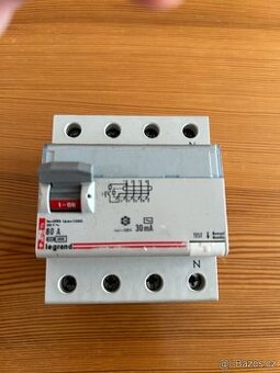 LEGRAND 4PÓLOVÝ PROUDOVÝ CHRÁNIČ 80A, 400V, 30mA