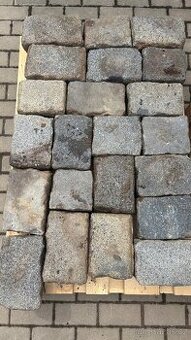 Zulove kostky kocici hlavy