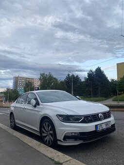 Volkswagen Passat R-line 2.0TDI 110kw