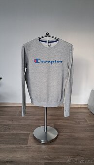 Hezká pánská mikina Champion