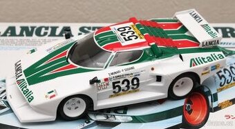 LANCIA STRATOS TURBO 1977 (1:24)