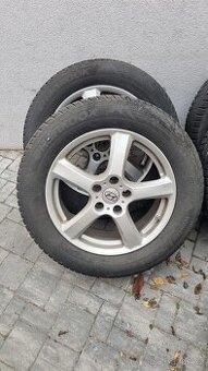 Sada zimních pneumatik Hankook