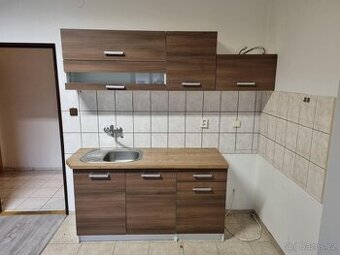 Malá kuchyňská linka