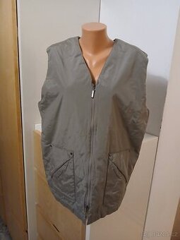 Dámská lehká vesta Eugen Klein vel. 44