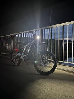 Inzerát na výměnu SurRon Light Bee X za Talaria/E-ride