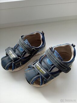 Sandále vel. 23
