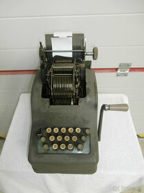 Počítačka mechanická starožitná ASTRA za 1.500 kč