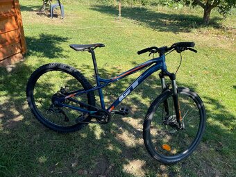 Kolo gt stomper ace 26 kola 15 rám