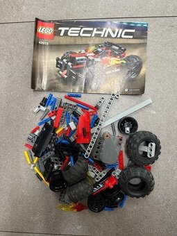 LEGO Technic 42073 Červená bugina
