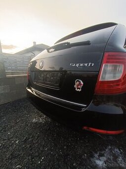 Páté dveře, víko kufru, 5ky, kufr Škoda Superb Combi 9203