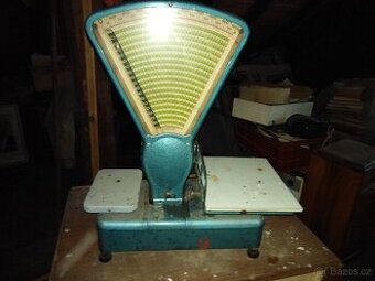 stará koloniální váha