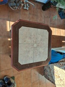 Konferenční stolek