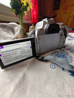 Zrcadlovka Canon - 1
