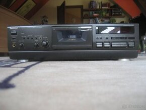 Prodám tape deck TECHNICS RS-B 646  3 HEAD