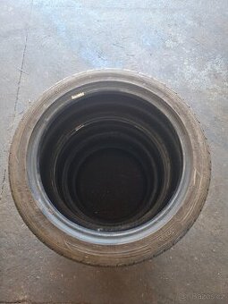 Pneumatiky 215/45/17'